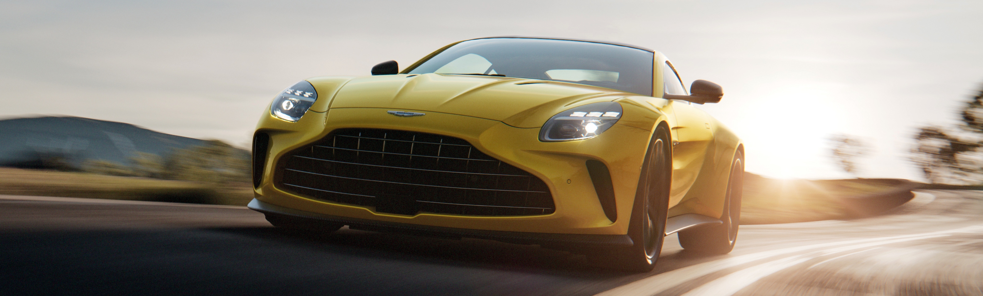 Aston Martin Vantage Aston Martin Vantage
