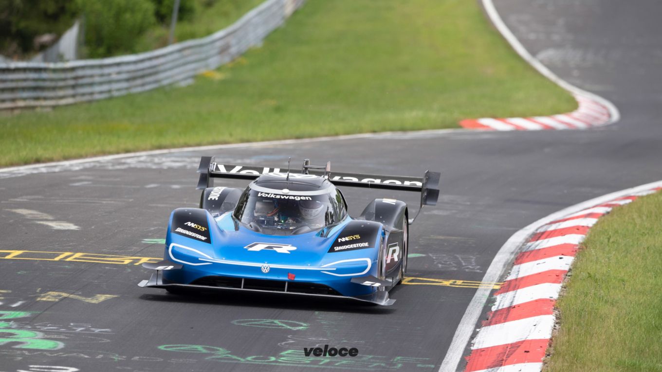 Volkswagen ID.R: un fulmine al Nürburgring Volkswagen ID.R: un fulmine al Nürburgring