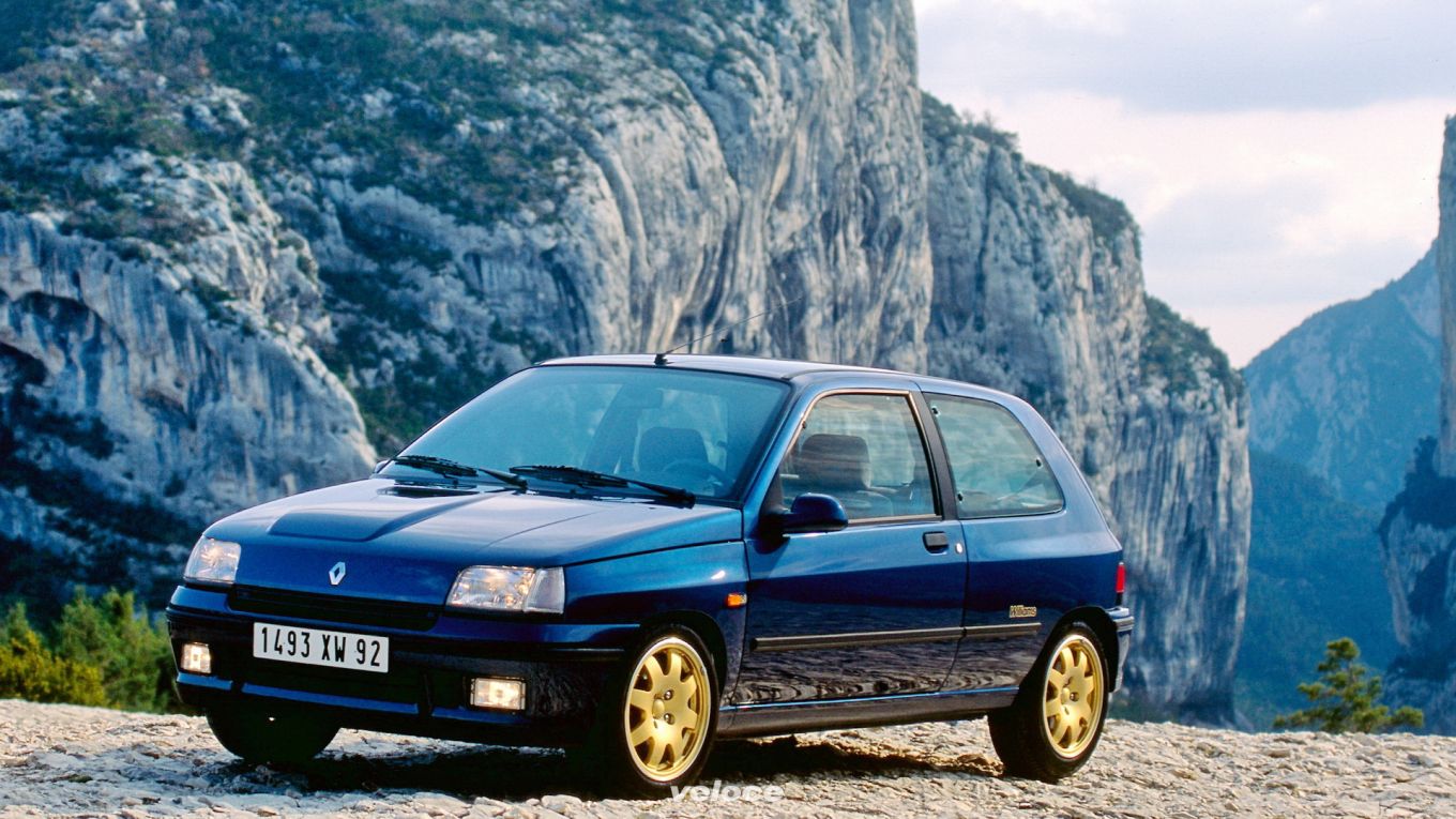 Le hot hatch degli anni 90: arriva l’epoca d’oro Le hot hatch degli anni 90: arriva l’epoca d’oro