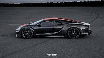 Bugatti Chiron Prototype hits 300 mph