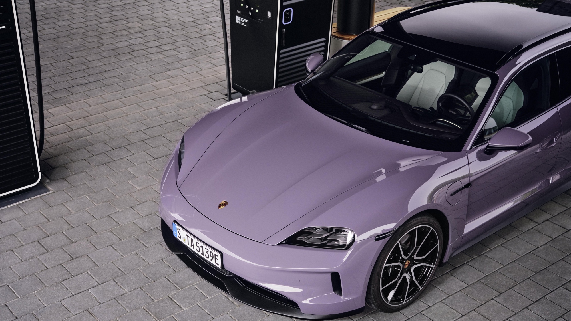 Porsche-Taycan-2024-prezzo-prestazioni-17