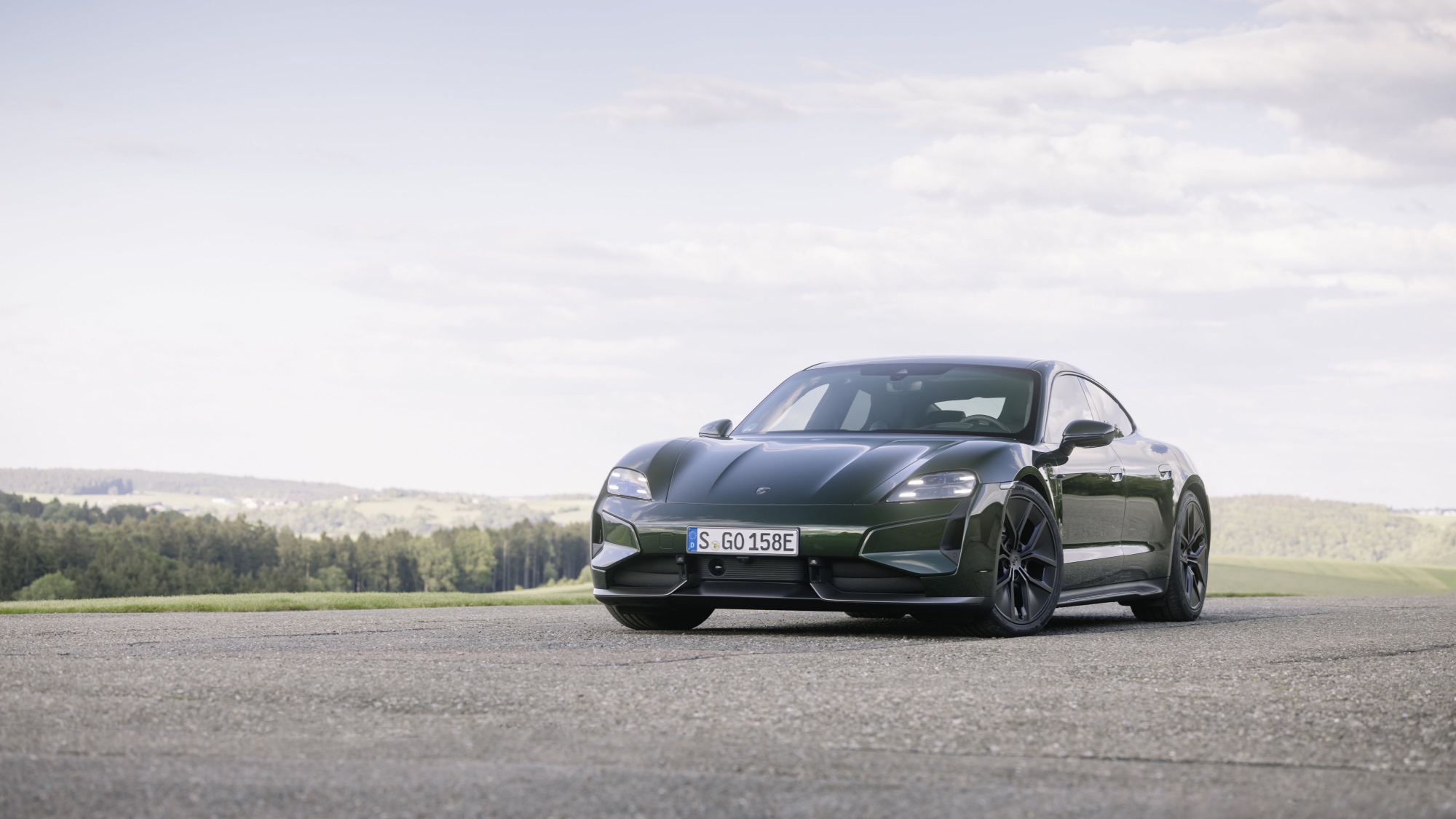 Porsche-Taycan-2024-prezzo-prestazioni-8