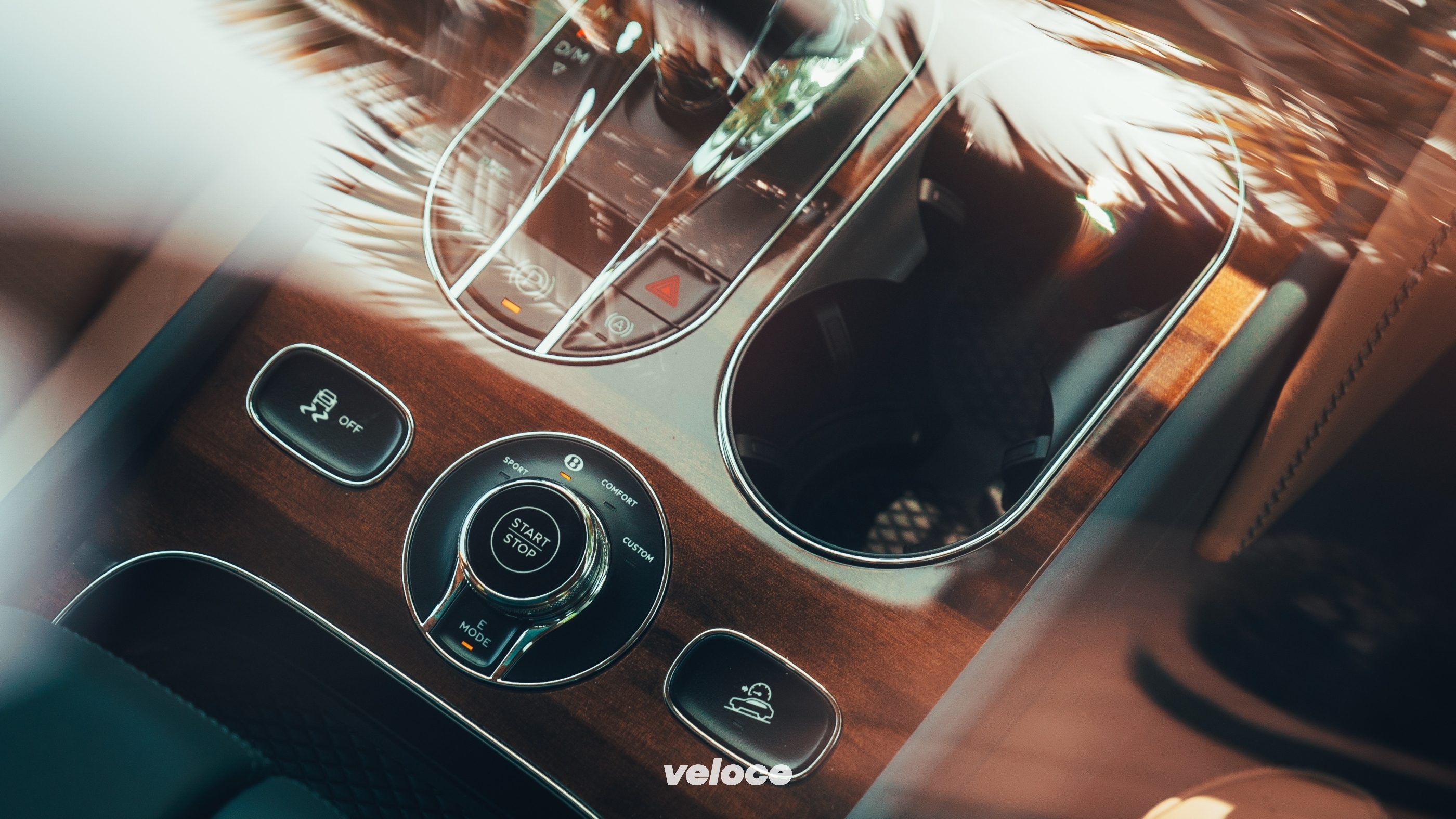 RP - Bentley Bentayga Hybrid-6