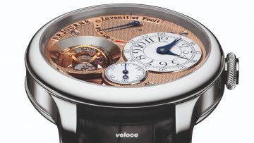 Tourbillon Souverain Vertical Platinum front Tourbillon Souverain Vertical Platinum front