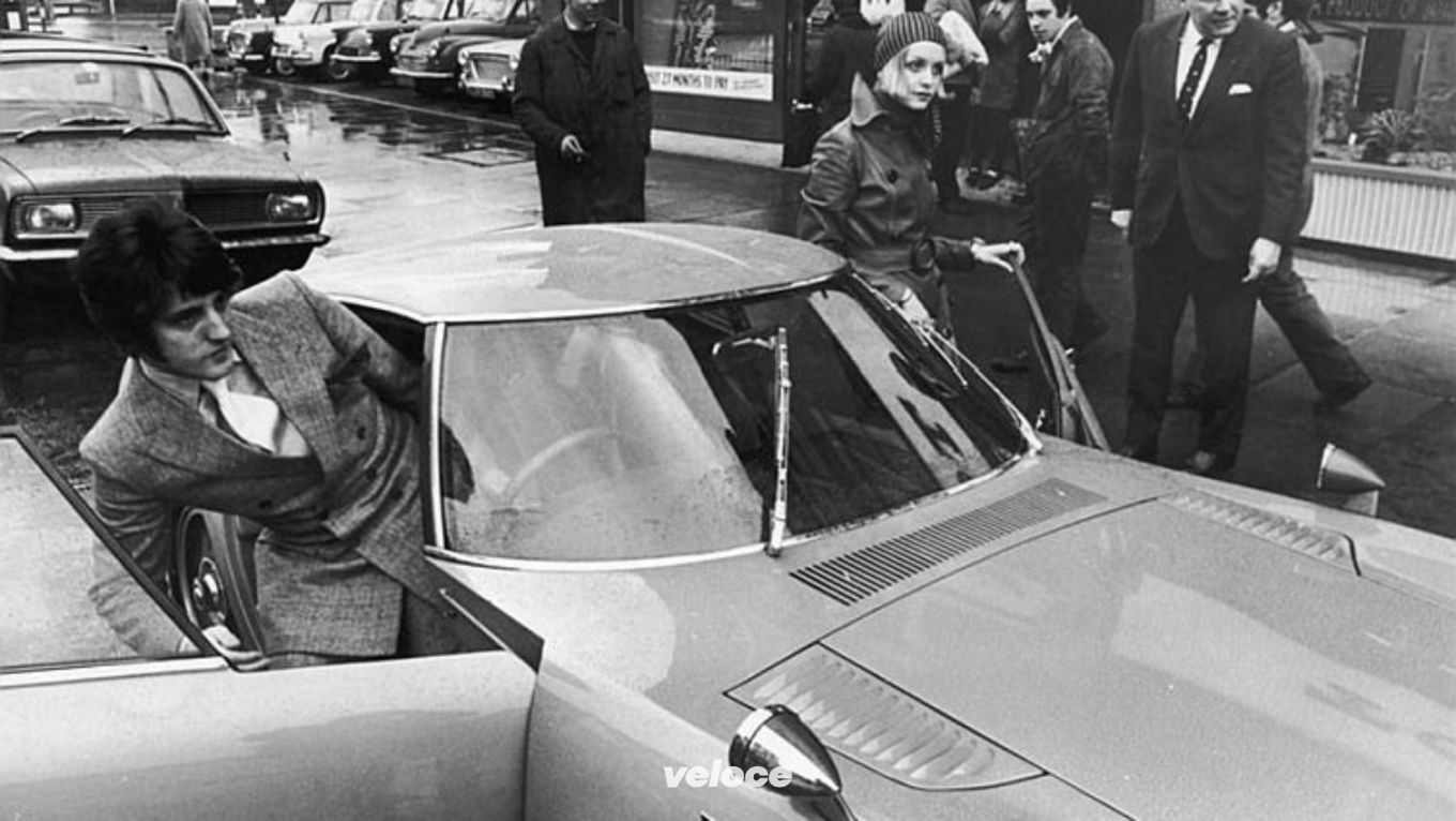La storia della Toyota 2000GT oro La storia della Toyota 2000GT oro