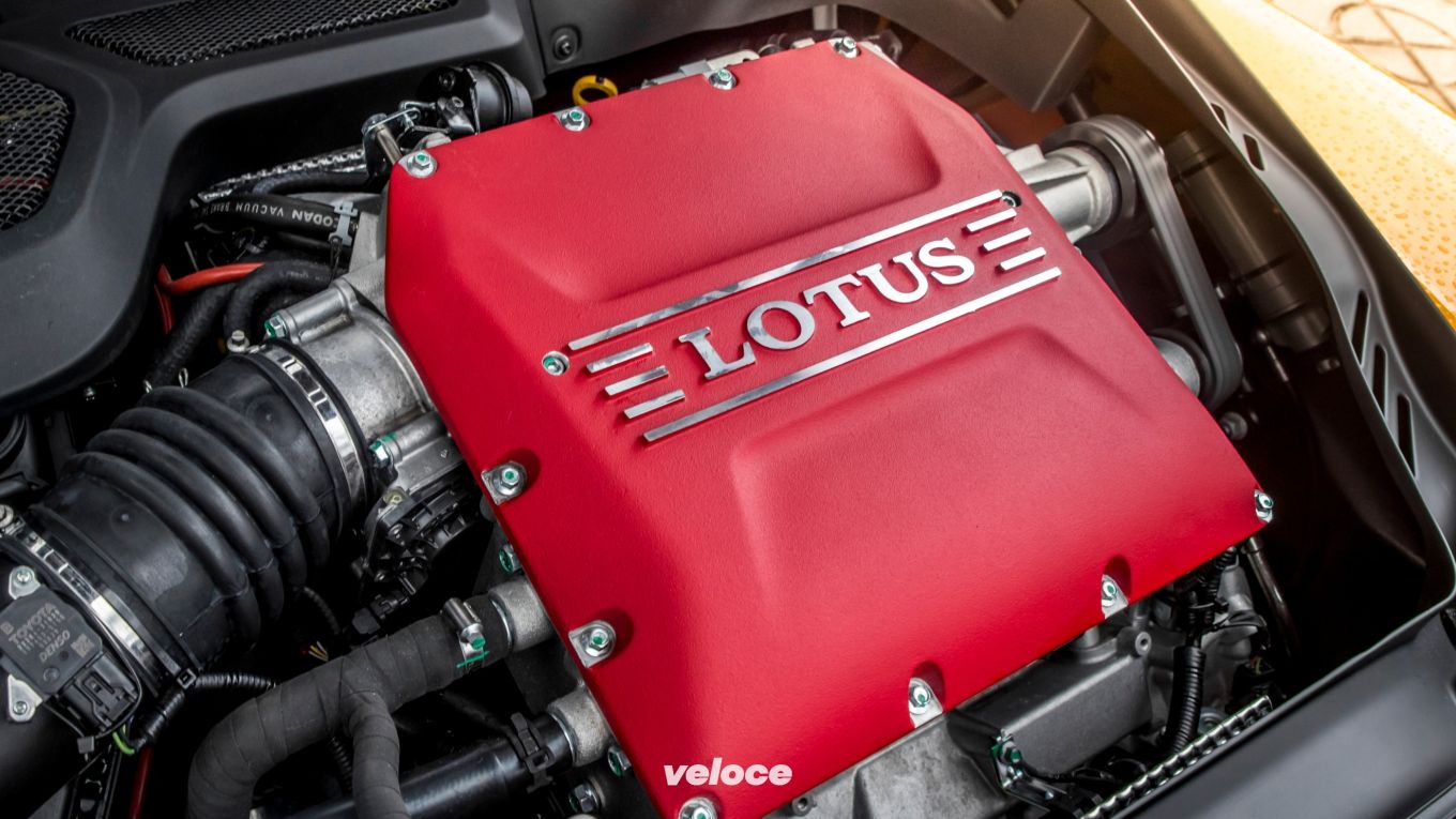 Lotus: addio ai motori Toyota, arrivano i Volvo Lotus: addio ai motori Toyota, arrivano i Volvo