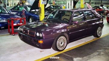 Alla Maggiora tentano di ingolosire la Lancia nel tentativo di prolungare la vita delle Delta speciali. Così sviluppano un esemplare aggiornato nella meccanica: il motore ha 240 cv ed è abbinato a una frizione speciale, il giunto viscoso viene evoluto, le ruote crescono fino a da 17” e sono di magnesio. Quest’Integrale, l’unica nella storia a potersi fregiare della denominazione evo 3. Resterà un esemplare unico senza seguito Alla Maggiora tentano di ingolosire la Lancia nel tentativo di prolungare la vita delle Delta speciali. Così sviluppano un esemplare aggiornato nella meccanica: il motore ha 240 cv ed è abbinato a una frizione speciale, il giunto viscoso viene evoluto, le ruote crescono fino a da 17” e sono di magnesio. Quest’Integrale, l’unica nella storia a potersi fregiare della denominazione evo 3. Resterà un esemplare unico senza seguito