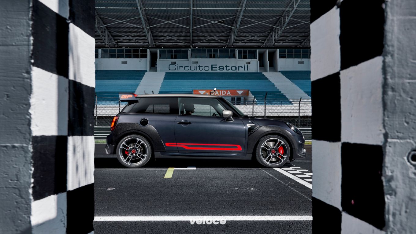 Mini John Cooper Works Gp: eccola senza veli Mini John Cooper Works Gp: eccola senza veli