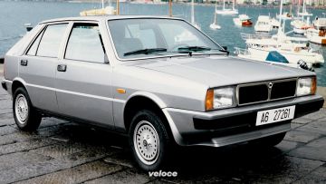 lancia-delta-1979-laterale-frontale lancia-delta-1979-laterale-frontale