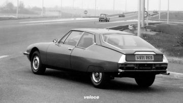 citroen-sm-1970-posteriore-laterale