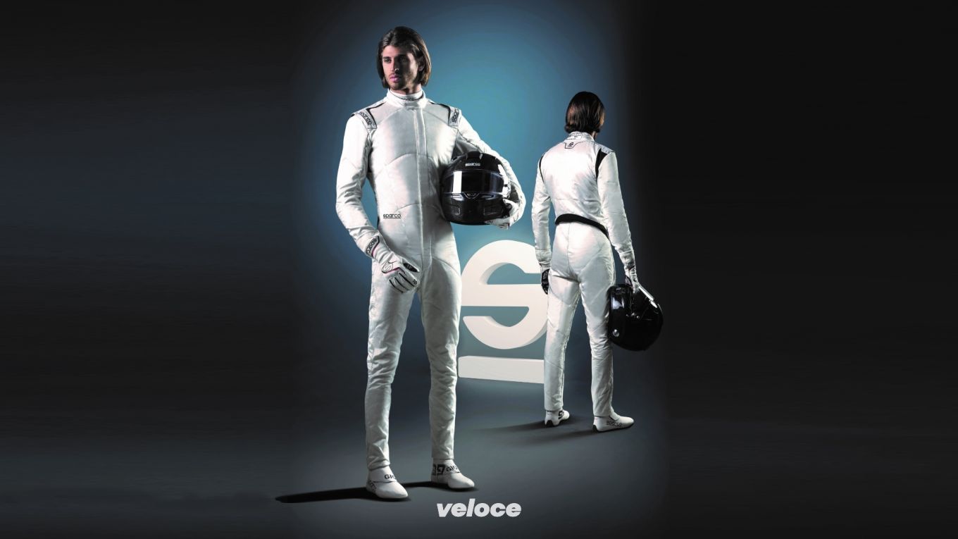 Giovinazzi presenta la nuova collezione Sparco Giovinazzi presenta la nuova collezione Sparco