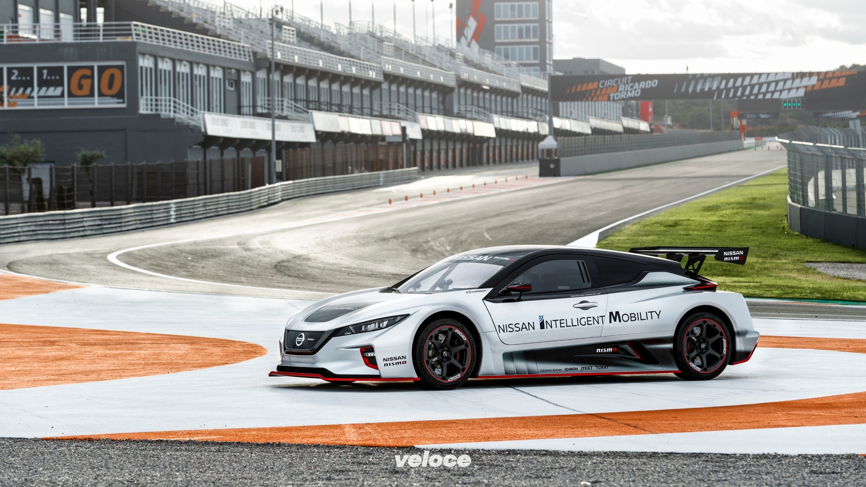 Nissan_leaf_nismo_RC-4 Nissan_leaf_nismo_RC-4
