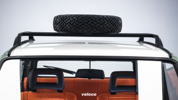 PandinaJones-GarageItalia-2019-6