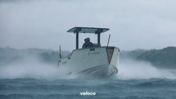 X Shore Eelex 8000 (14) X Shore Eelex 8000 (14)