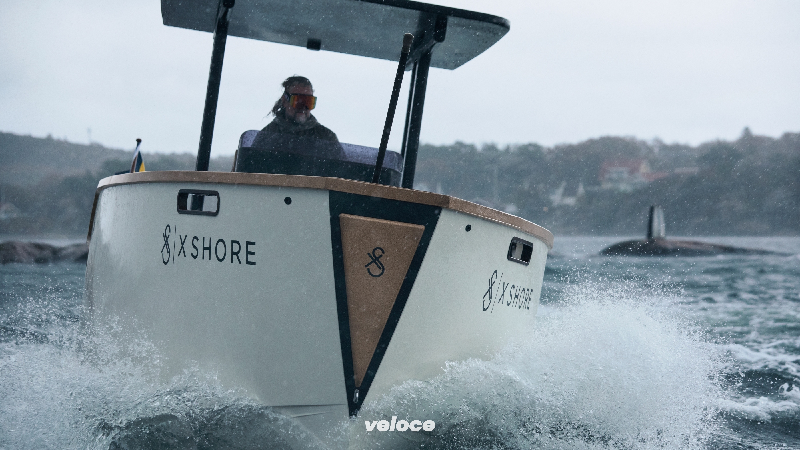 X Shore Eelex 8000 (2) X Shore Eelex 8000 (2)