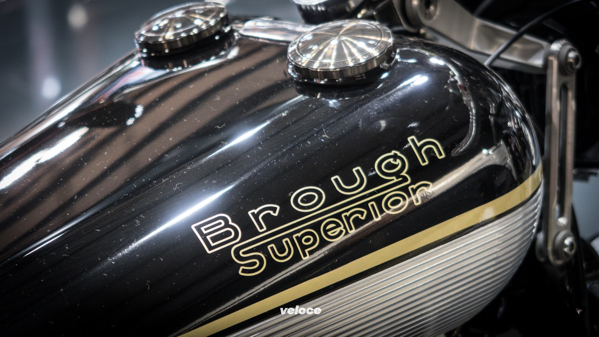 1FA06208-E23F-4786-B383-D17A1CF208E3 1FA06208-E23F-4786-B383-D17A1CF208E3