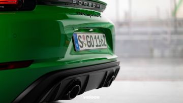 porsche-cayman-gts-green-15 porsche-cayman-gts-green-15