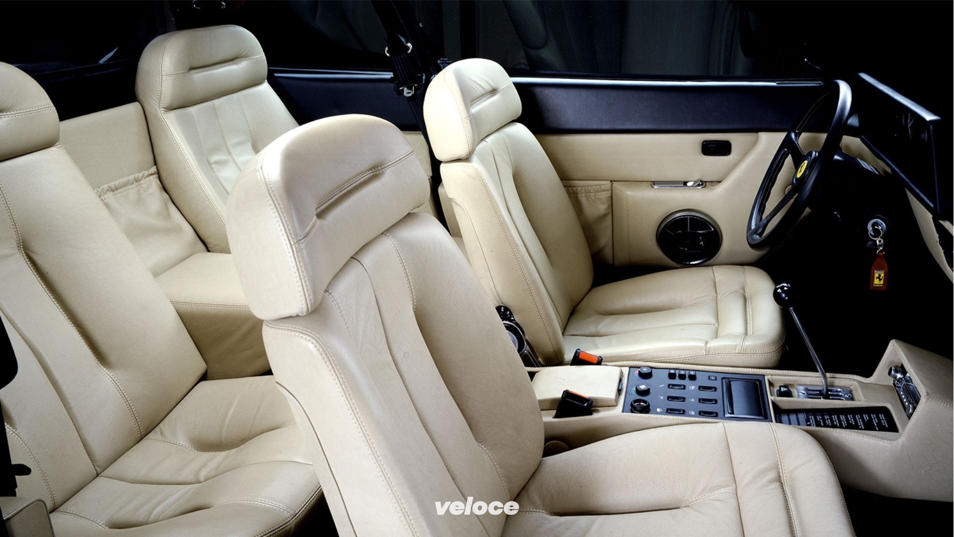 Ferrari_mondial_quattrovalvole_veloce_1 Ferrari_mondial_quattrovalvole_veloce_1