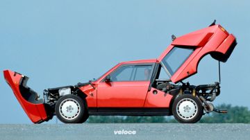 Lancia Delta S4 stradale Lancia Delta S4 stradale