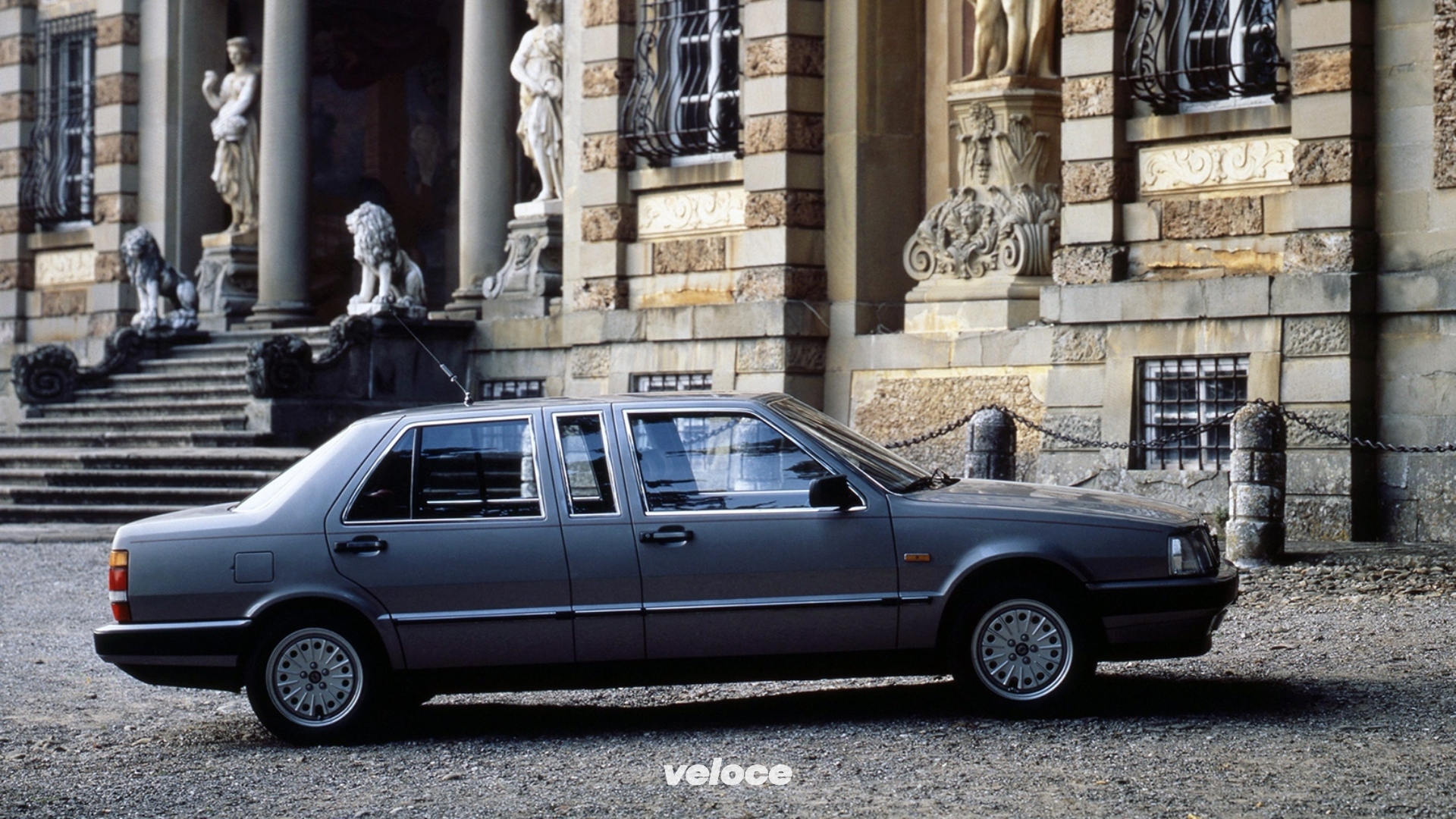 Limousine-lancia-thema