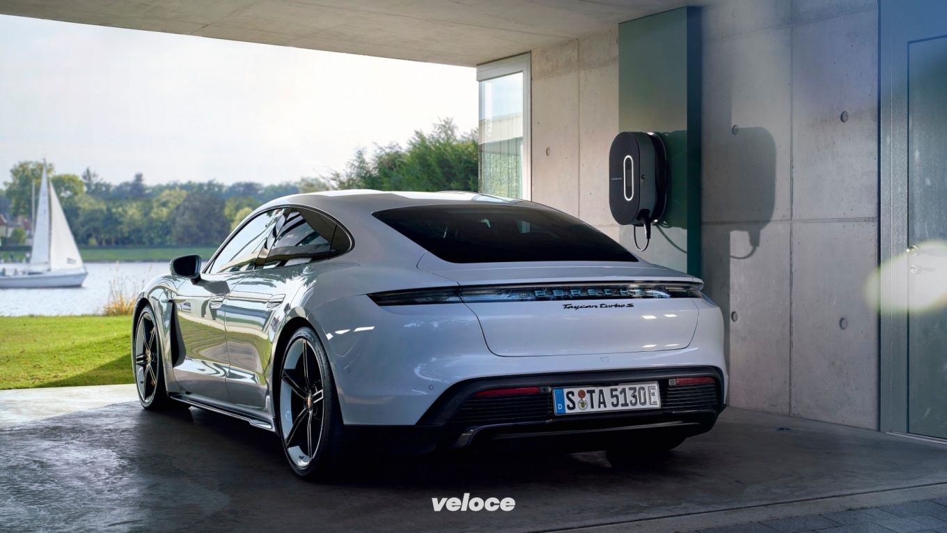 Porsche: le soluzioni per ricaricare la Taycan Porsche: le soluzioni per ricaricare la Taycan