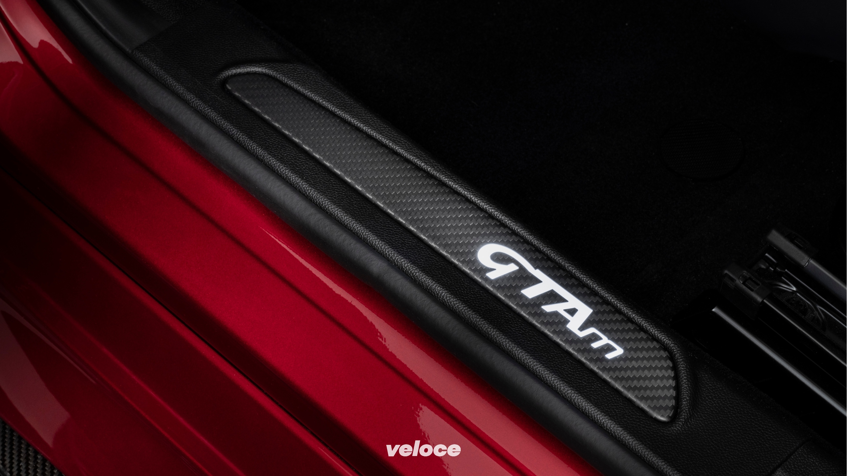 alfa-romeo-giulia-gta-11