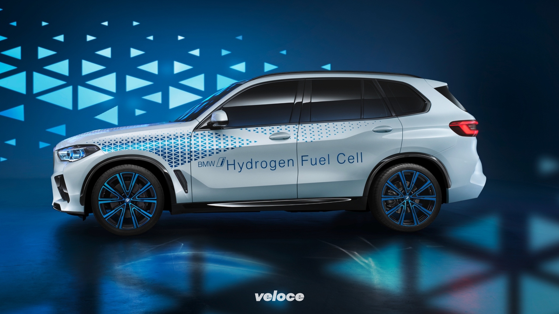 BMW: il futuro è anche a idrogeno