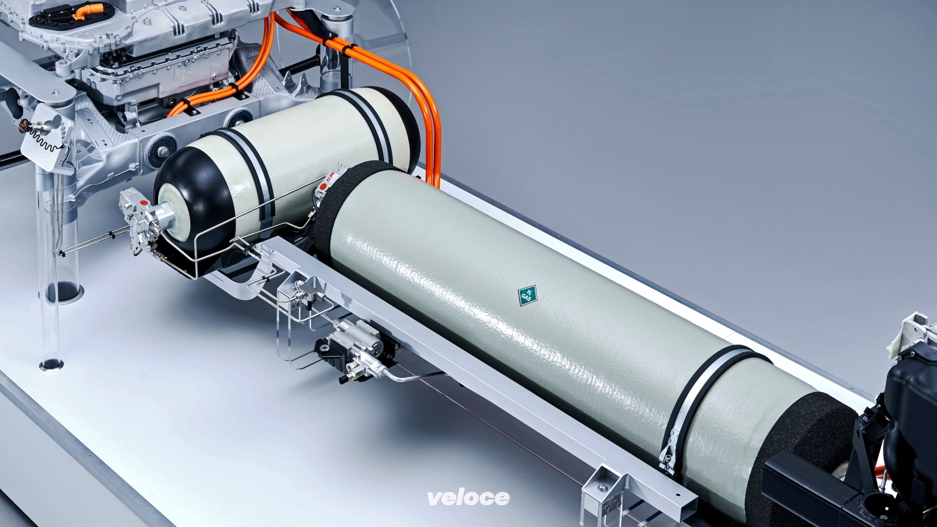 bmw-x5-idrogeno9 bmw-x5-idrogeno9