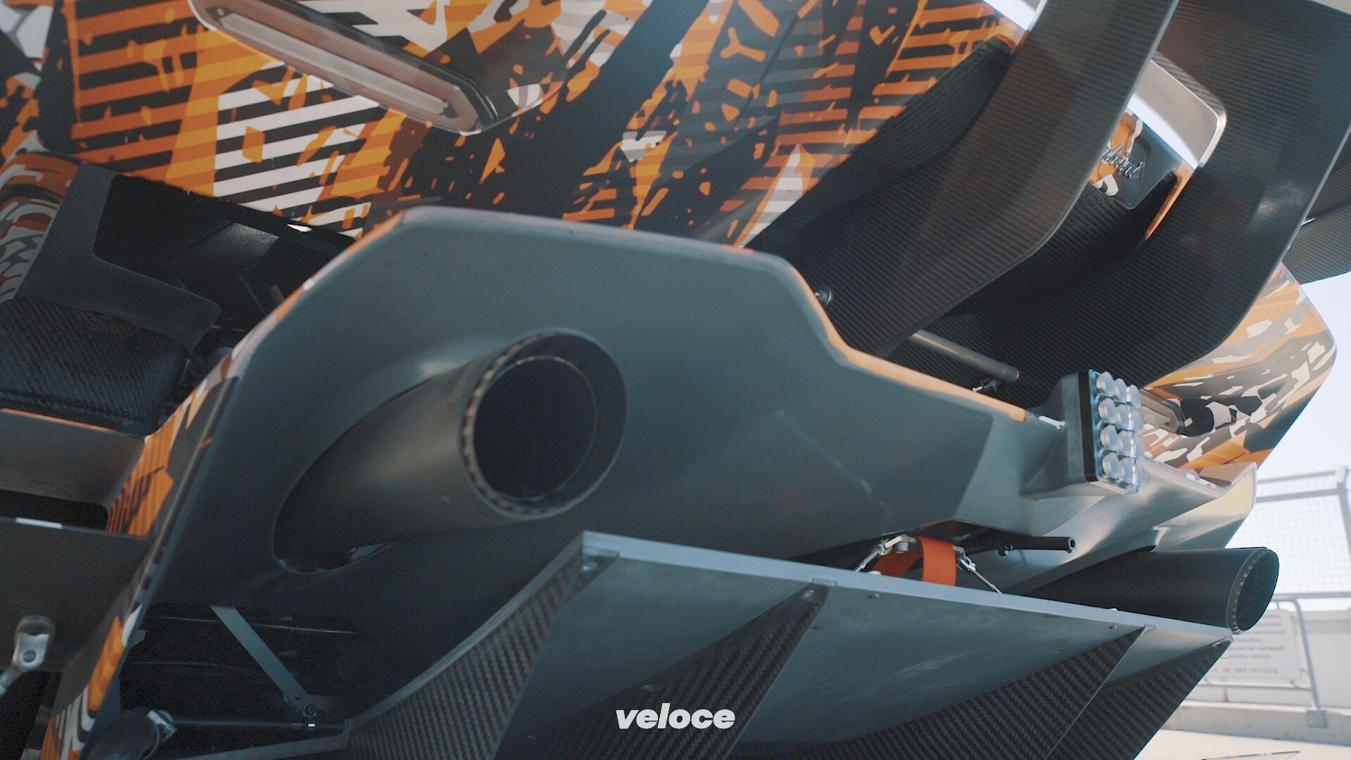 lamborghini-hypercar-3 lamborghini-hypercar-3