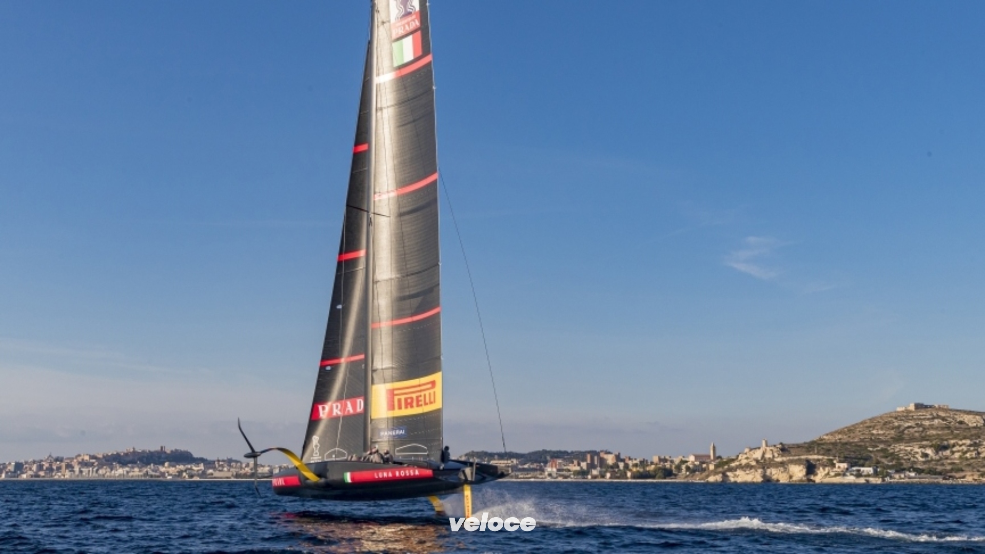 luna-rossa-pirelli-ac75-5