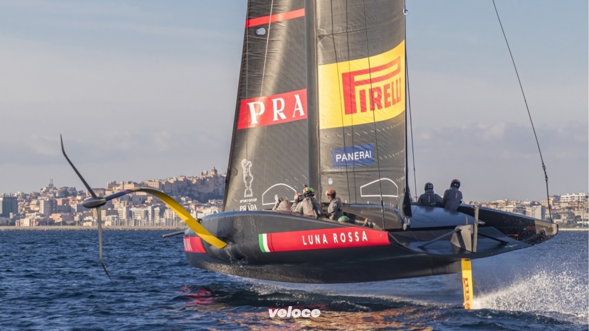 luna-rossa-pirelli-ac75-6