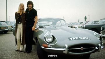 2-George-Best-Jaguar-E-Type-2
