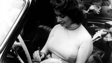 5-Sophia-Loren-Mercedes-300SL-Gullwing-B 5-Sophia-Loren-Mercedes-300SL-Gullwing-B