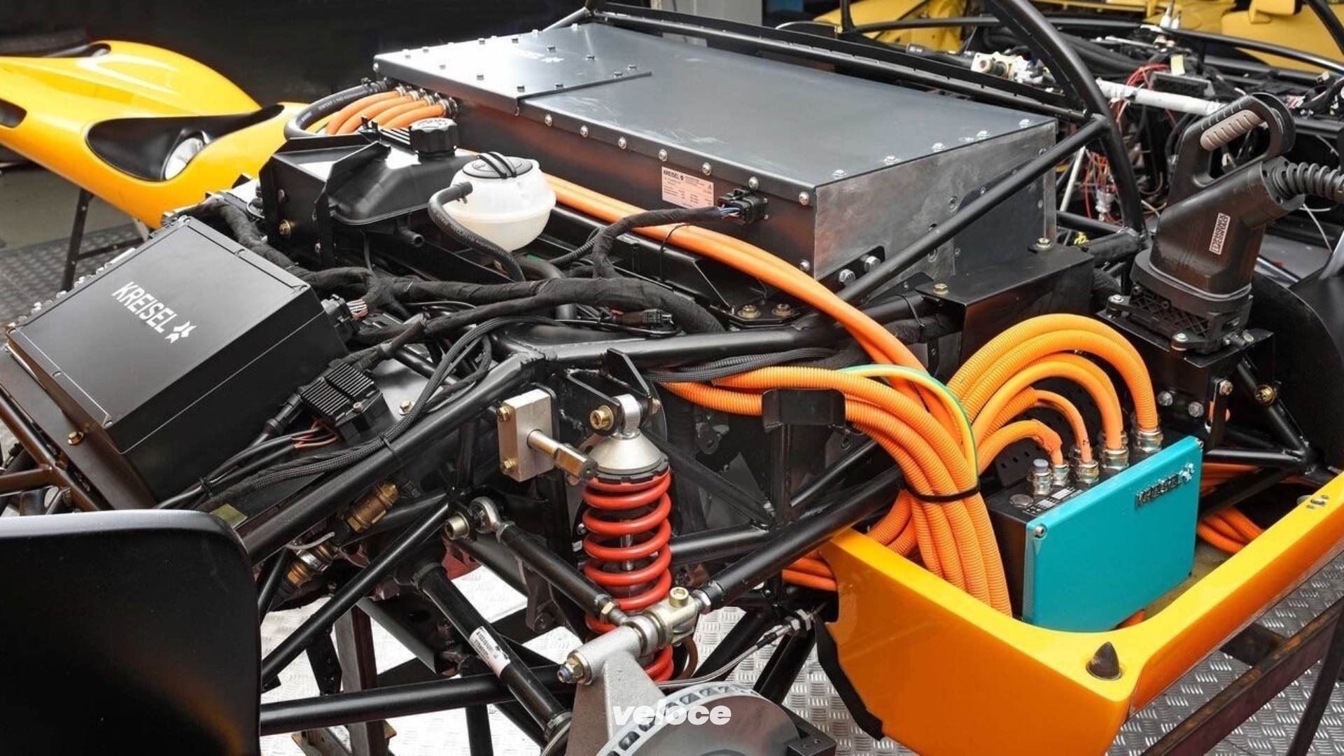 5. EVEX Porsche 910e B