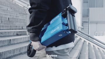 Hyundai-ioniq-scooter-monopattino-3