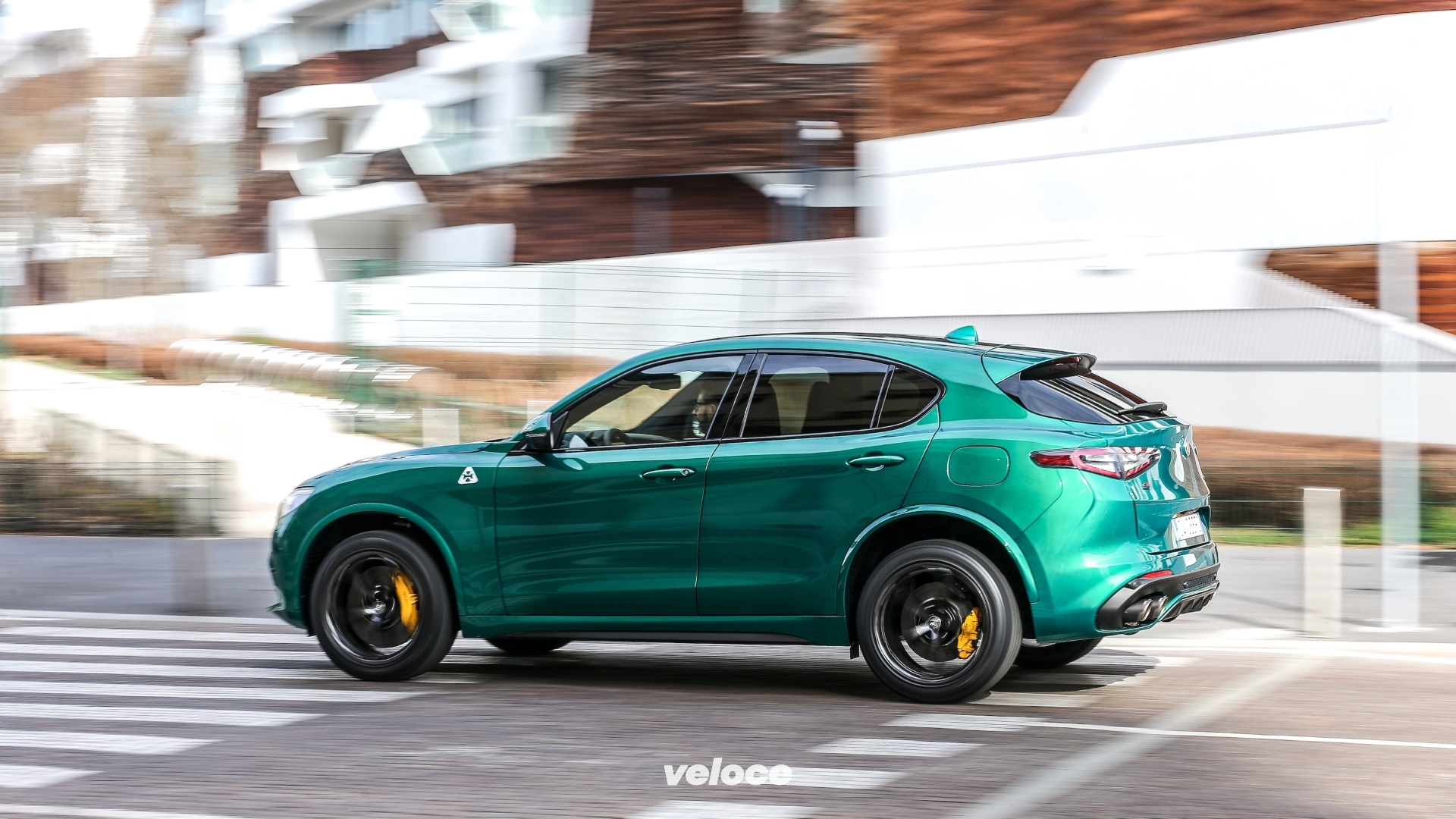 Alfa Romeo Giulia Stelvio Quadrifoglio 2020 - 17 Alfa Romeo Giulia Stelvio Quadrifoglio 2020 - 17