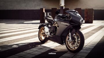 MV Agusta Superveloce 800 3 MV Agusta Superveloce 800 3