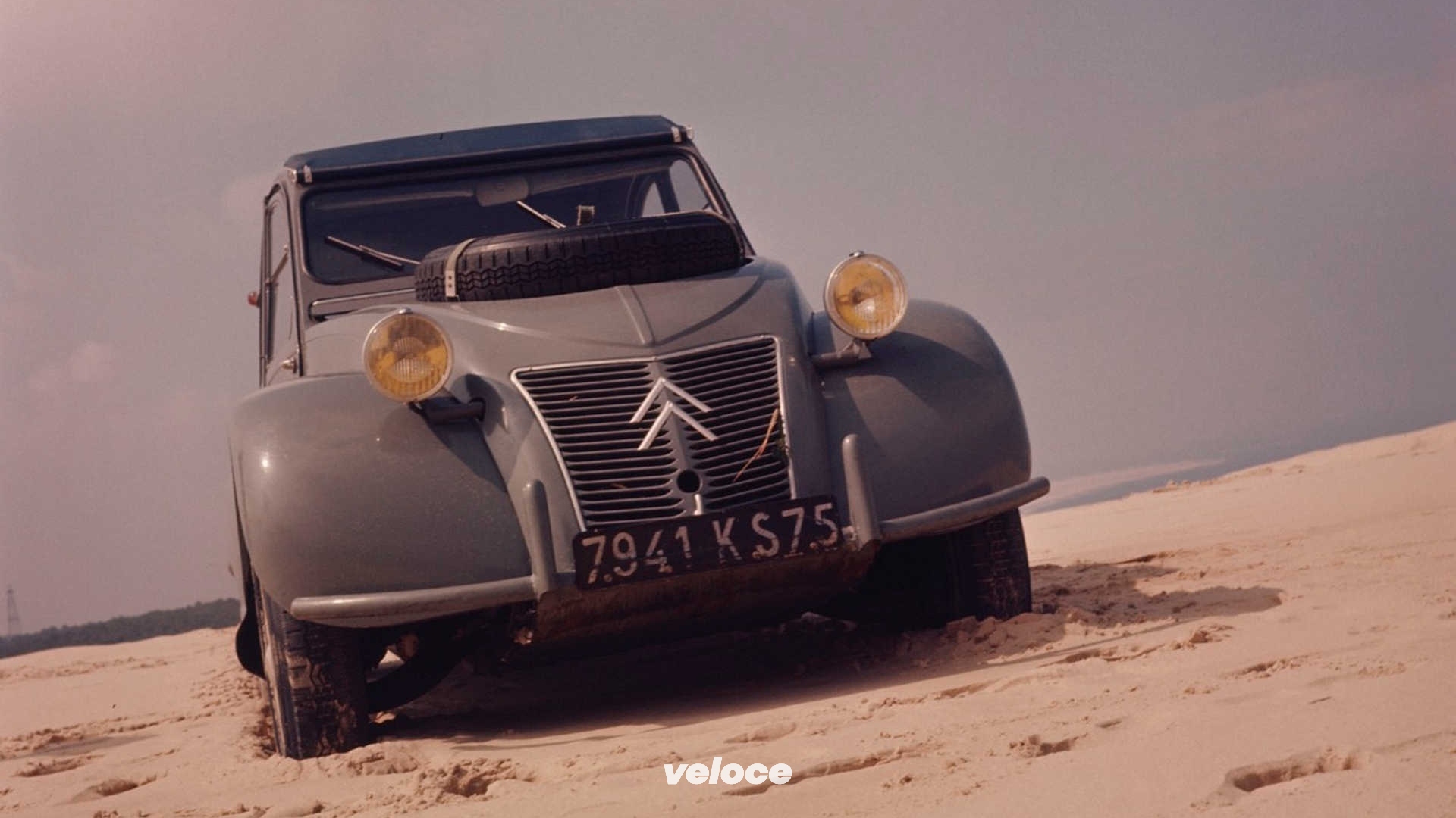 citroen_2cv_sahara_1960_bimotore_twin-engine_veloce_5 citroen_2cv_sahara_1960_bimotore_twin-engine_veloce_5