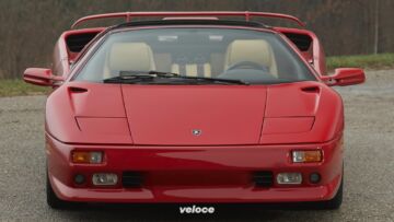 lamborghini_diablo_vt_roadster_4