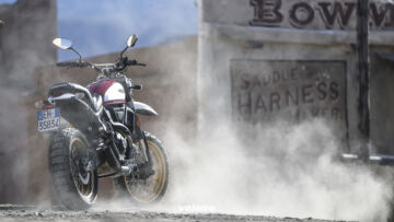 Ducati Scrambler Desert Sled 46_UC31664_Mid