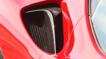 Ferrari SF90 Stradale 2020 43