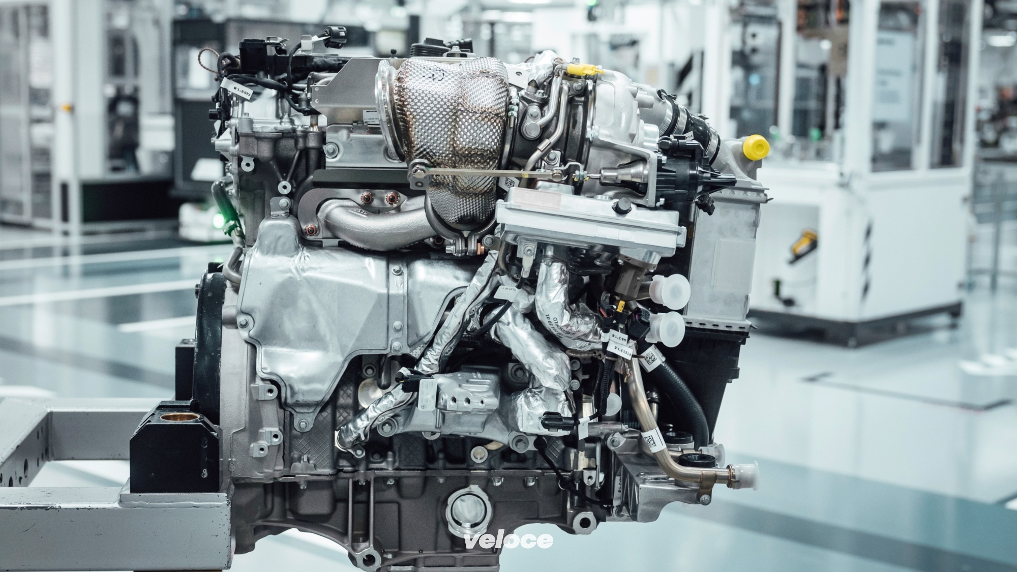 Mercedes AMG Garrett electric turbocharger 3