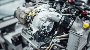 Mercedes AMG Garrett electric turbocharger 7