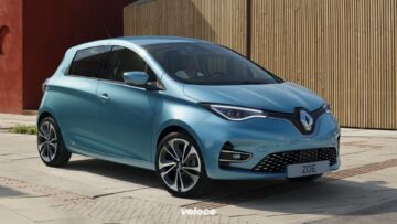 RENAULT ZOE. La citycar EV della Renualt si è aggiornata da poco e offre fino a 395 km di autonomia dichiarata e due livelli di potenza: 109 o 136 cv. Parte da 25.900 euro che possono scendere fino a 19.900 euro con l’Ecobonus o 10.300 grazie all’incentivo del capoluogo lombardo RENAULT ZOE. La citycar EV della Renualt si è aggiornata da poco e offre fino a 395 km di autonomia dichiarata e due livelli di potenza: 109 o 136 cv. Parte da 25.900 euro che possono scendere fino a 19.900 euro con l’Ecobonus o 10.300 grazie all’incentivo del capoluogo lombardo