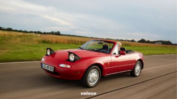 Mazda MX-5 NA 16