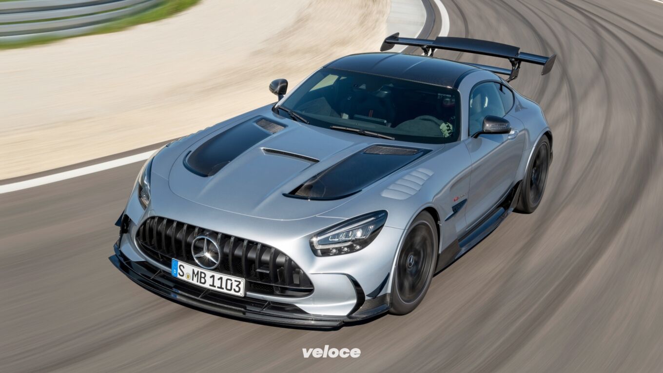AMG GT Black Series: 730 cv per strada e pista AMG GT Black Series: 730 cv per strada e pista