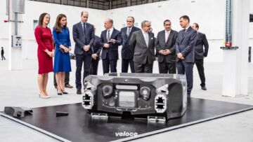 McLaren nuova monoscocca in carbonio-1 McLaren nuova monoscocca in carbonio-1