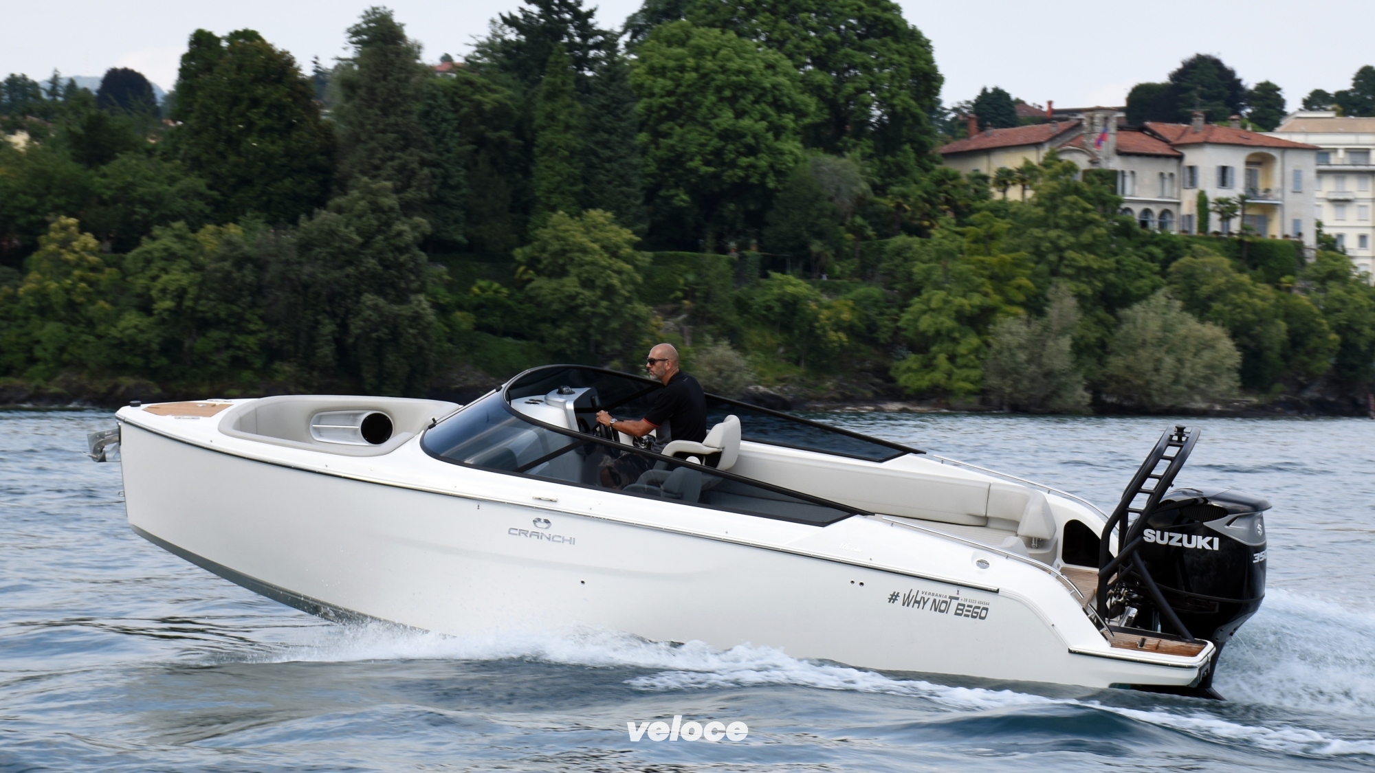 Suzuki fuoribordo DF350A_Cranchi (1) Suzuki fuoribordo DF350A_Cranchi (1)