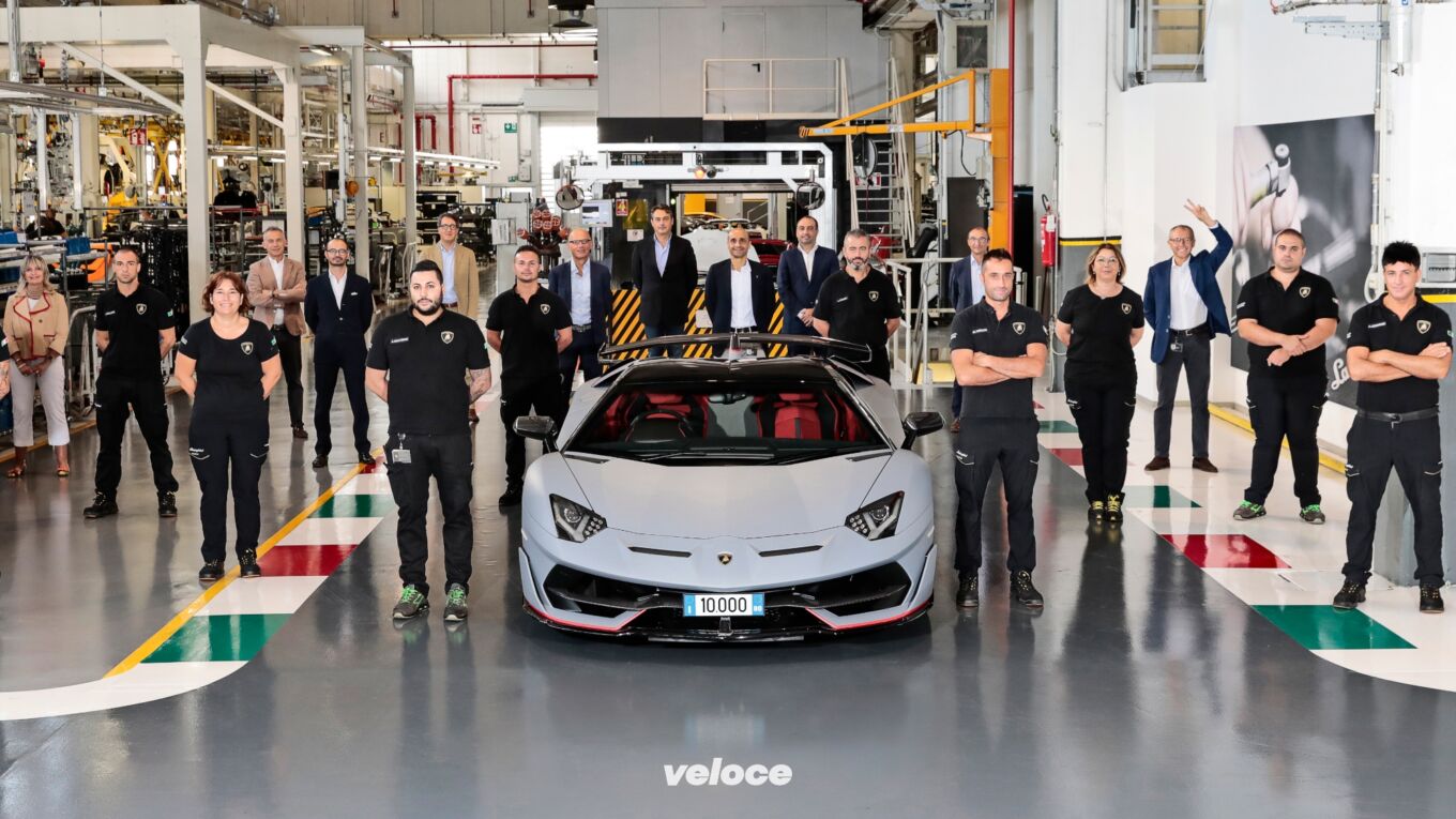 Lamborghini Aventador: ecco l’esemplare n.10mila Lamborghini Aventador: ecco l’esemplare n.10mila