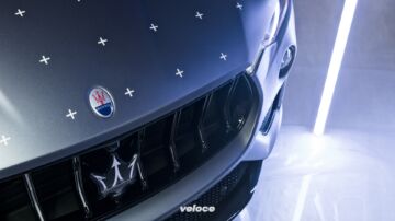 Large-17140-LevanteFuoriSerieFutura (1) Large-17140-LevanteFuoriSerieFutura (1)